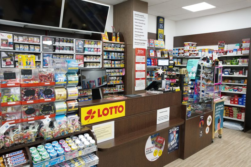 Verkaufstheke mit Lotto-Annahmestelle